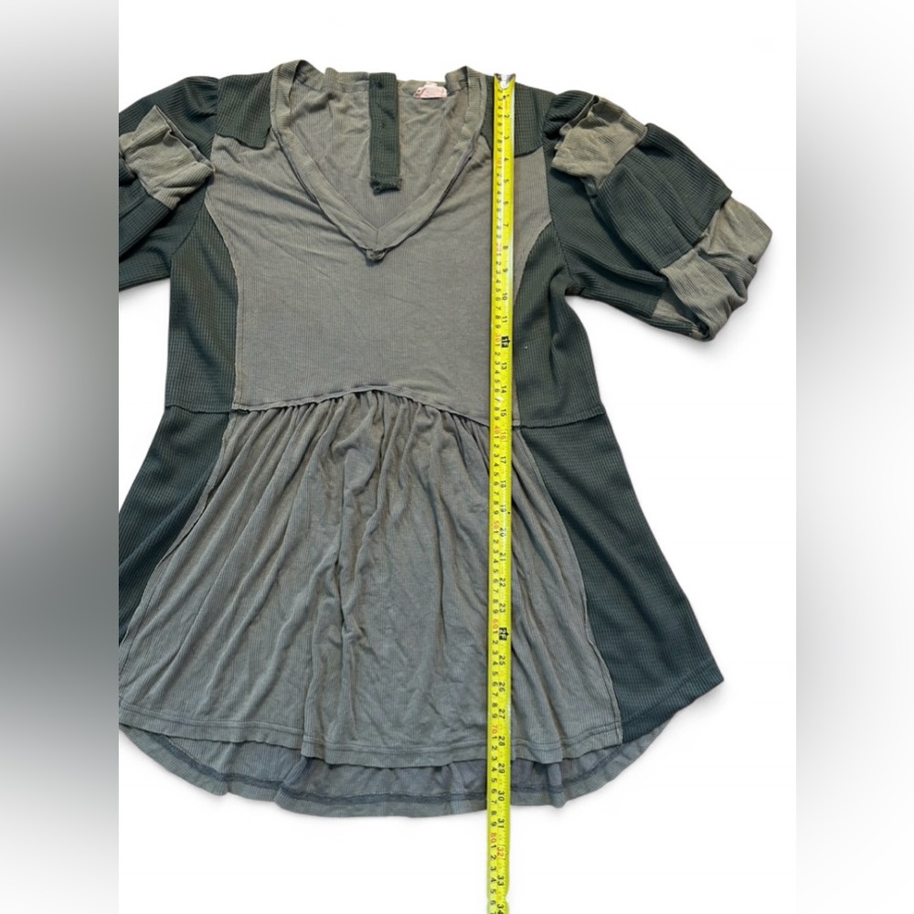 Pol Two-Tone Green Patchwork Blouse - image 3